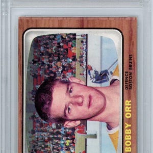 Tarjeta de novato de Bobby Orr de Topps de 1966 n.° 35 PSA 7 imagen 1