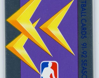 1991/92 Skybox NBA Basketball Card Unopened Wax Pack (15 Cards)