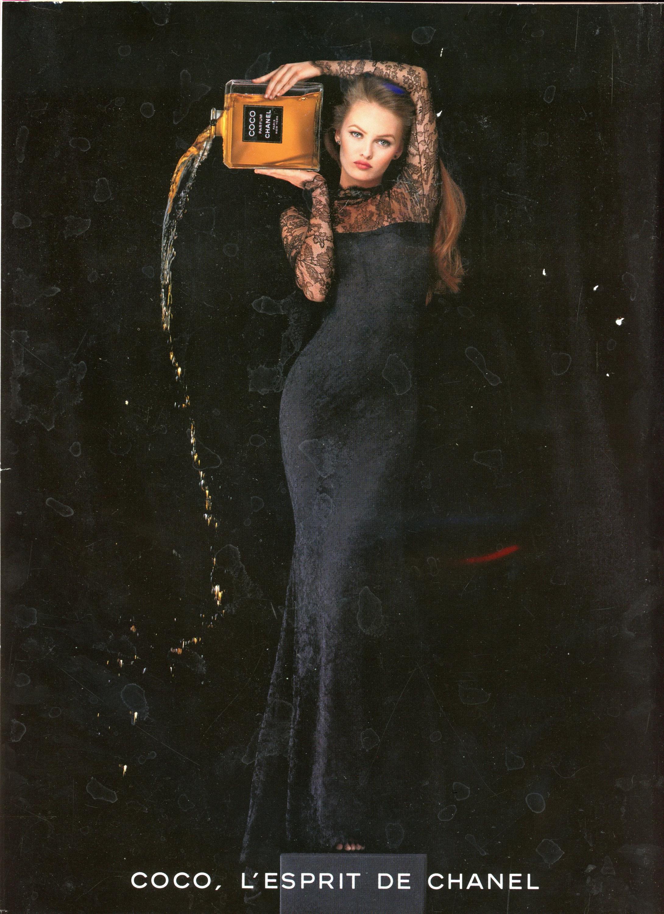 Vogue U.K. Vintage Fashion Magazine (november, 1994) Fair
