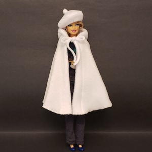 Kapuzen-Umhang, passende Baskenmütze für Puppen(Fleece), weiß