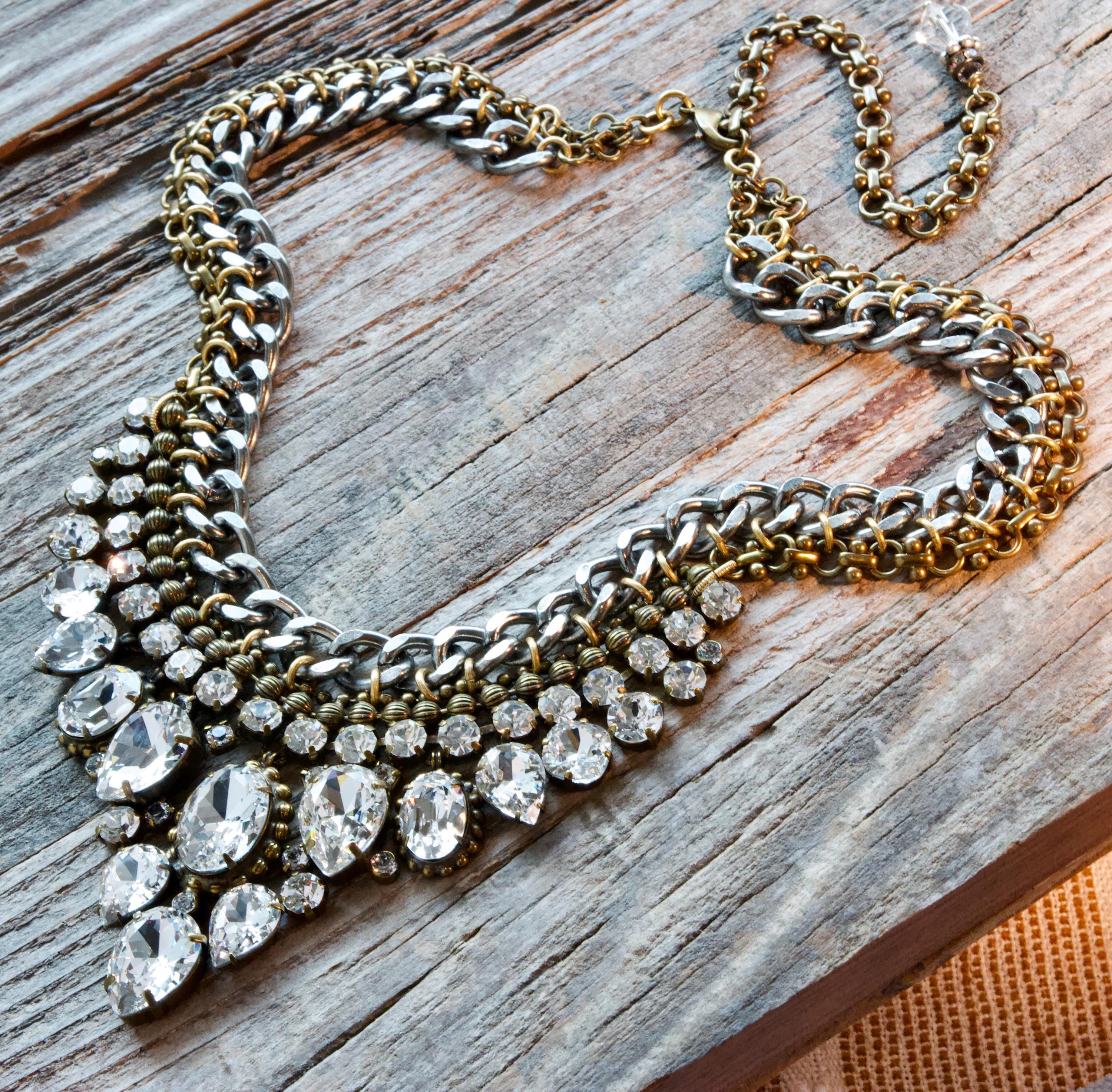 Statement Kristall Strass und Bib Halskette, Multi Strang Halskette, Diamant Halskette, Gothic Schmuck, Statement Halskette