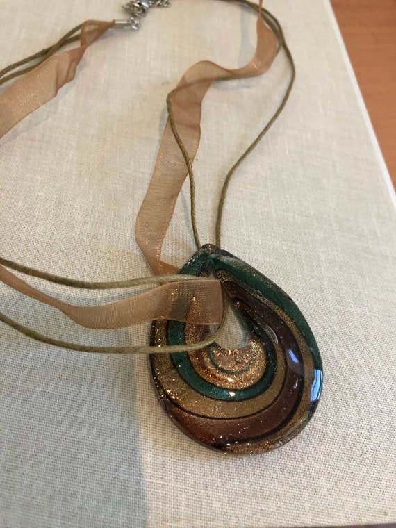 Vintage 1990's Glass Pendant Necklace