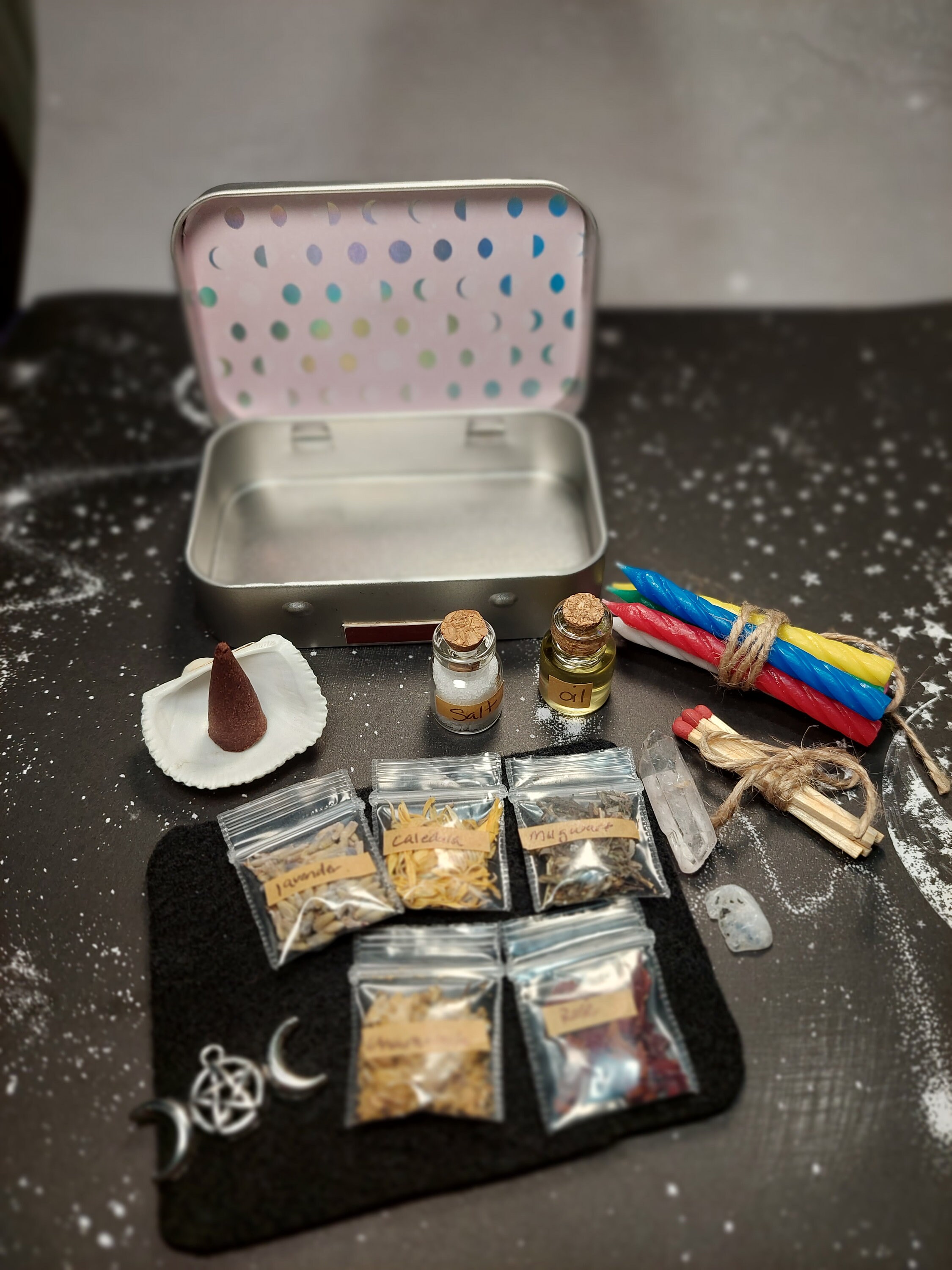 Closet Witch Travel Altar, Pocket Altar, Discreet Mini Altar, Wicca ...