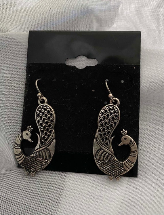 Women's Vintage 70's/80's Peacock Earrings Engrav… - image 1