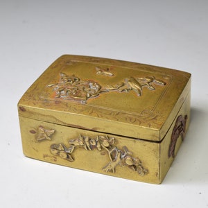 Vintage Collection Japanese Style Bird with Flower Pattern Brass Stamp Box