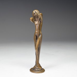 Vintage Collection Art Nouveau Beautiful Naked Lady with Long Hair Bronze Figure Miniature