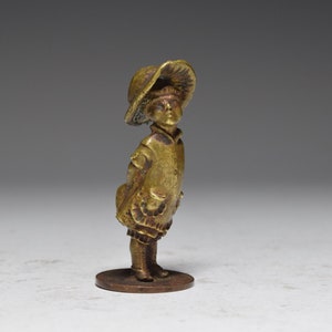 Vintage Collection Bronze Little Girl with Hat Figure Miniature