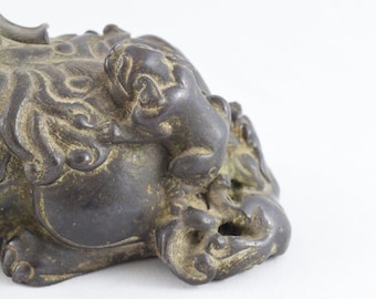 中国　青銅　ライオン　獅子　レア　美術品　古代　★送料無料☆ 中国コレクション 青銅獅子像 - Etsy 日本