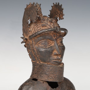 EDO Nigeria (Benin) Bronze Head Bust Of Benin Empire