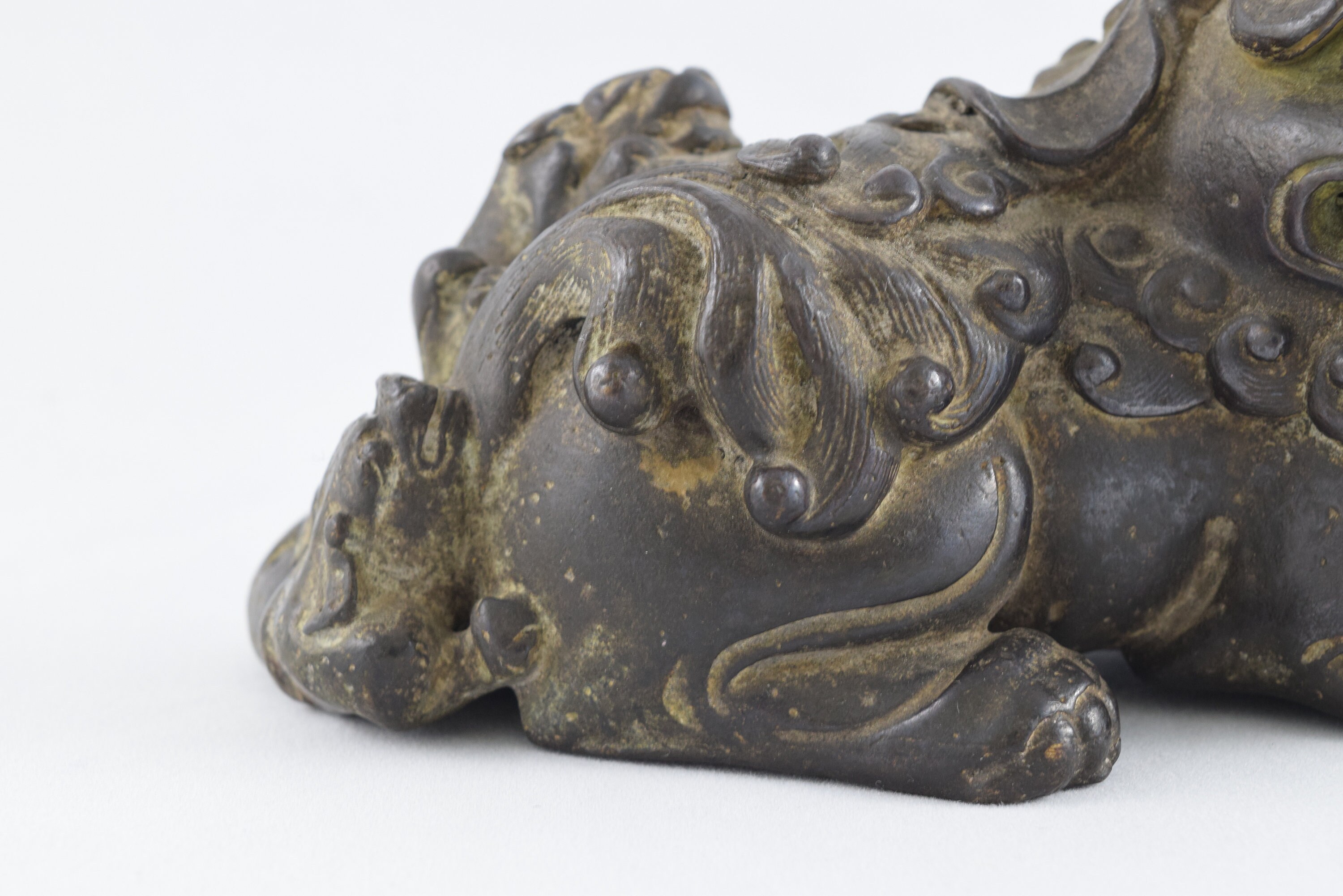 中国　青銅　ライオン　獅子　レア　美術品　古代　★送料無料☆ ctcols_778lion