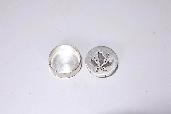 Vintage Sterling Silver Maple Leaf Pattern Round … - image 5