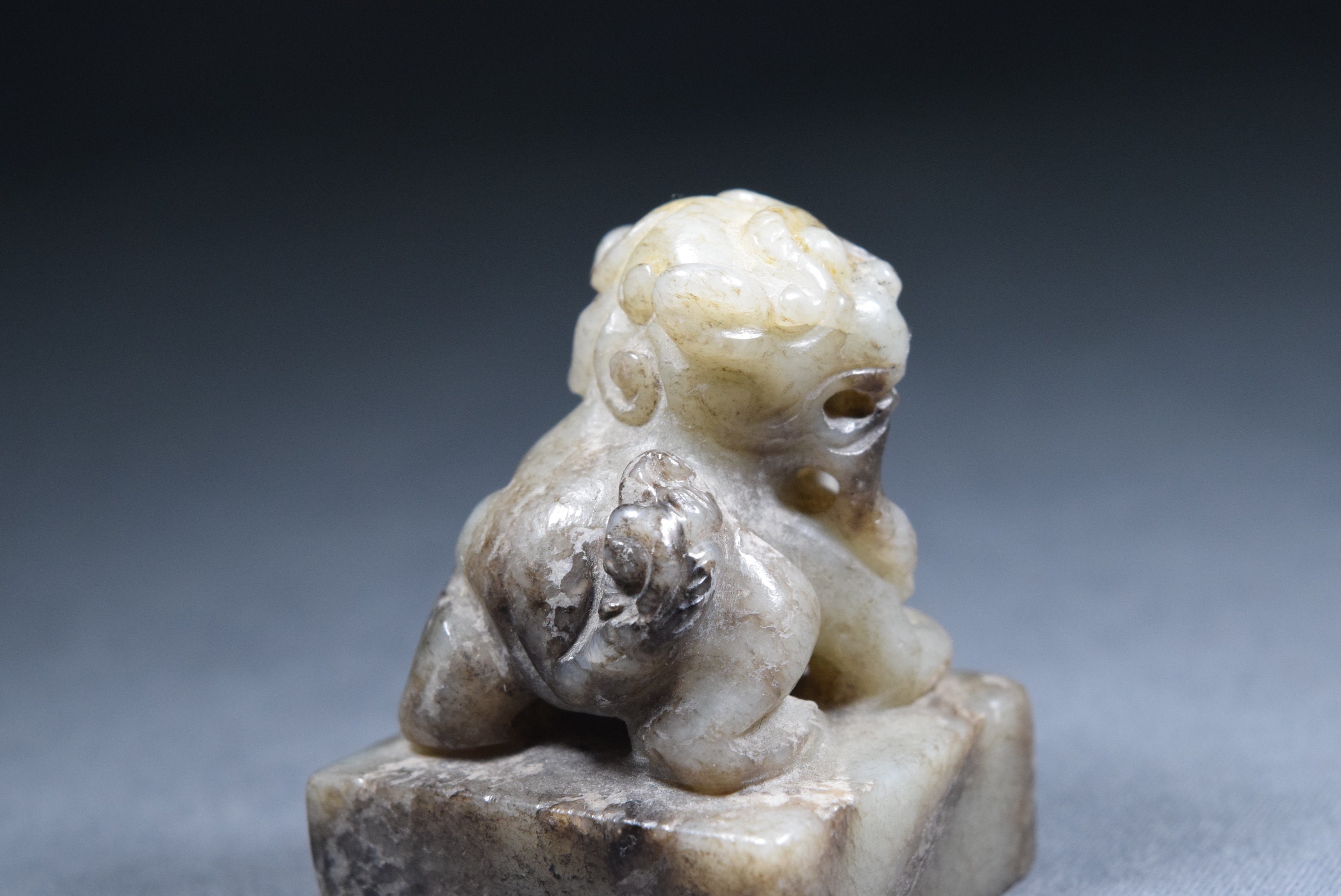 ヴィンテージコレクション 彫刻された翡翠の獅子印 - Etsy 日本