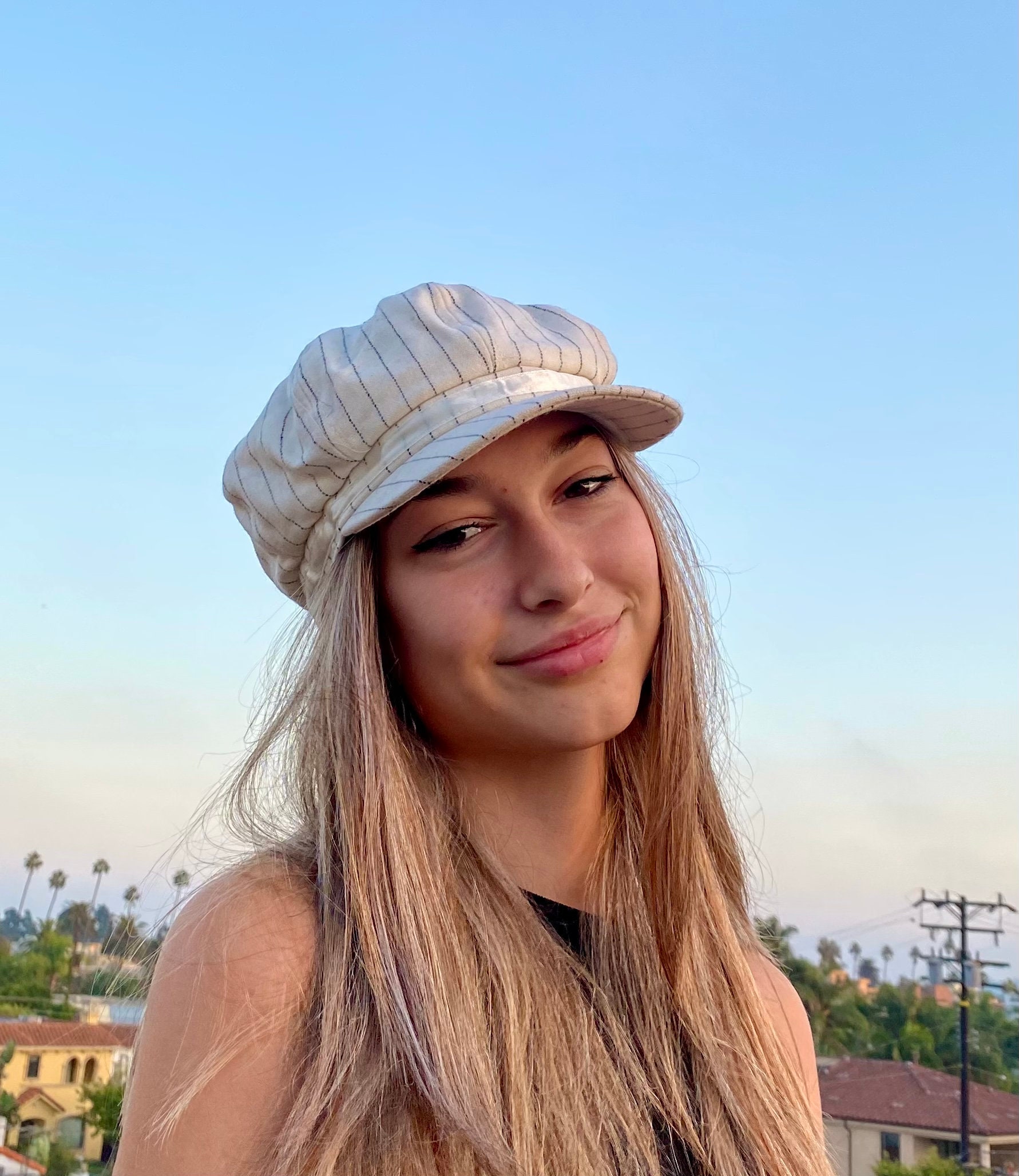 Striped Newsie Hat in Cream