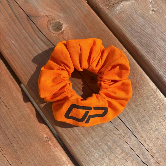 Oscar Piastri Inspired Scrunchie | Papaya + OP