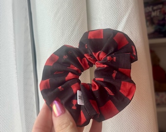 Canadian Grand Prix scrunchie | F1 inspired red-black plaid