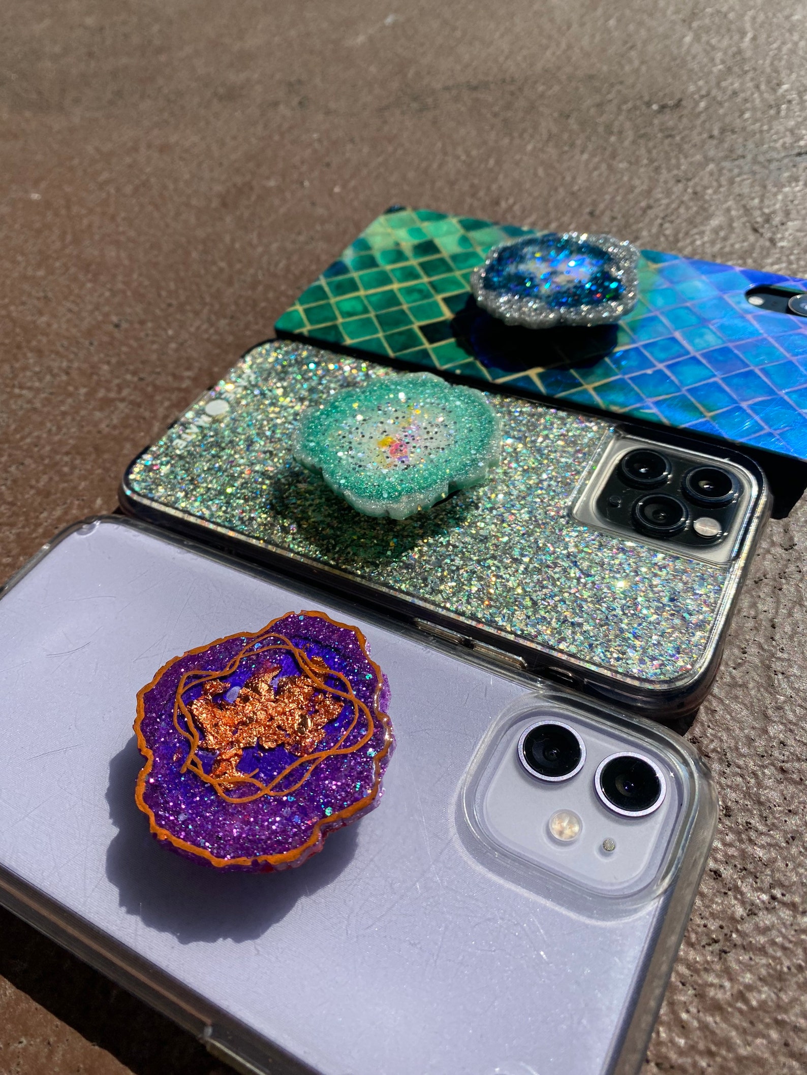 Custom phone grip resin geode phone grips epoxygeodephone Etsy