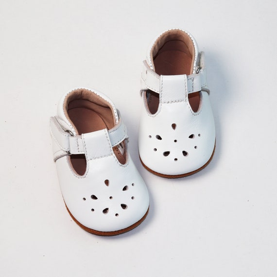 White t sale strap baby shoes