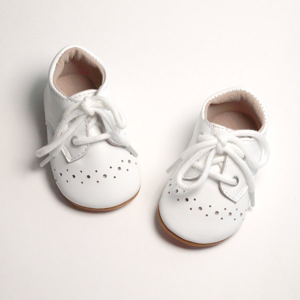 Baby Toddler Girl Boy Booties, White Booties, Dress shoes, Boys Christening shoes, Boys baptism shoes, Boys oxford shoes, Boys wedding shoes