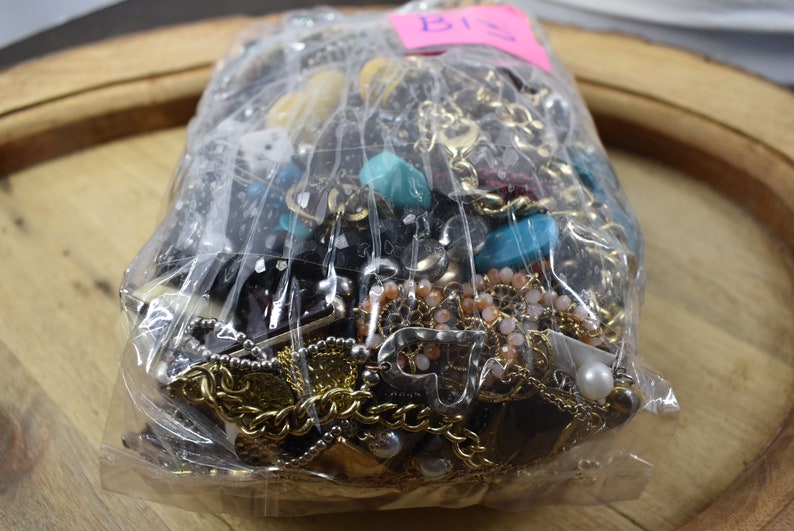 craft lot,Jewelry lbs,beads,wholesale,vintage,repurposed,salvaged,modern,gemstone,supply,wearable,mixed,huge,crafters Jewelry bag