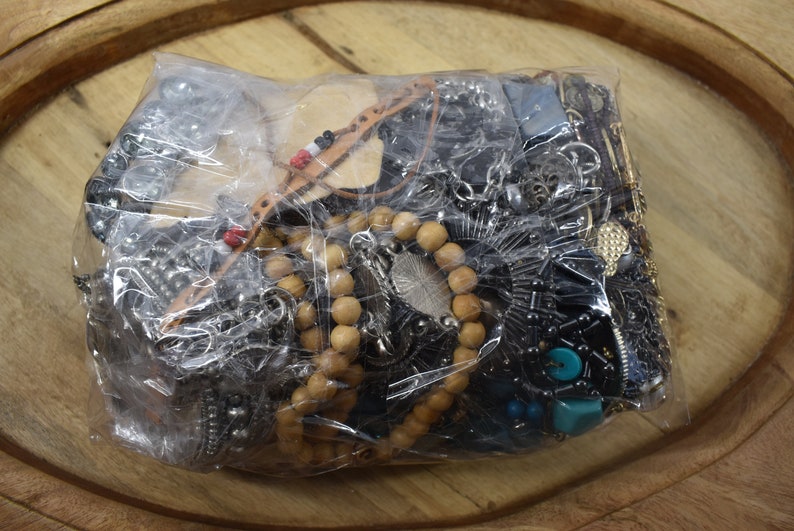 craft lot,Jewelry lbs,beads,wholesale,vintage,repurposed,salvaged,modern,gemstone,supply,wearable,mixed,huge,crafters Jewelry bag