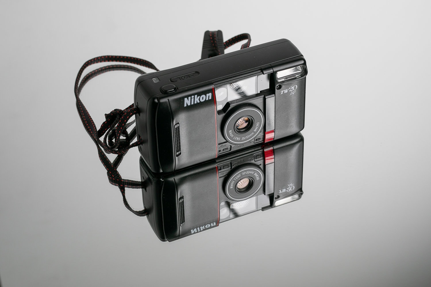 【完全動作品】Nikon　TW20 AF　フィルムカメラ Nikon tw20 af - Etsy 日本