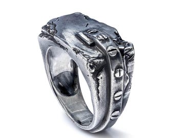 Wireform Oxidized Silver Ring with Mechanical-Inspired Details