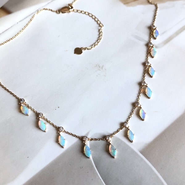 Australian Purple Opal Choker Necklace, 14k Gold Dainty Opal Necklace, Shaker Necklace, Minimalist Necklace, Gift for Her, Bridesmaid Gift