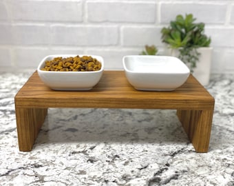 Farmhouse Cat Food Tray | Elevated Feeding Station