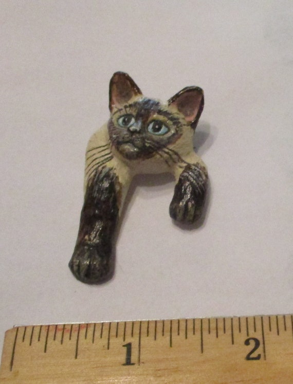 Vintage Pocket Pet Creation Cat Pin Inquisitive B… - image 1