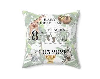 Almohada con estadísticas de nacimiento de Safari: estadísticas de nacimiento para bautizo de bebé recién nacido, niña y niño, decoración de guardería de Safari, elefante, jirafa y perezoso