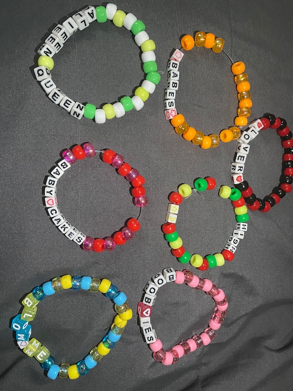 Kandi bracelet - Wikipedia