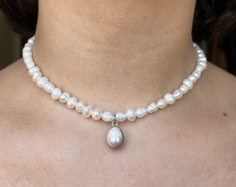 Freshwater Pearl Choker Necklace with Pearl Pendant, Stainless Steel Heart and Arrow Clasps