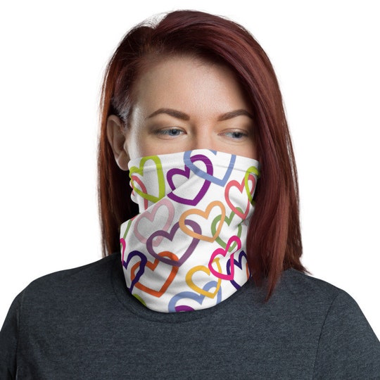 Disover Colorful Hearts Cooling Summer Neck Gaiter, Full Face Dust Mask, Headwear Washable Scarf