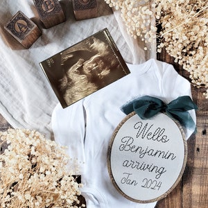DIGITAL DOWNLOAD, pregnancy announcement, baby name announcement, editable photo, INSTANT download, green bow