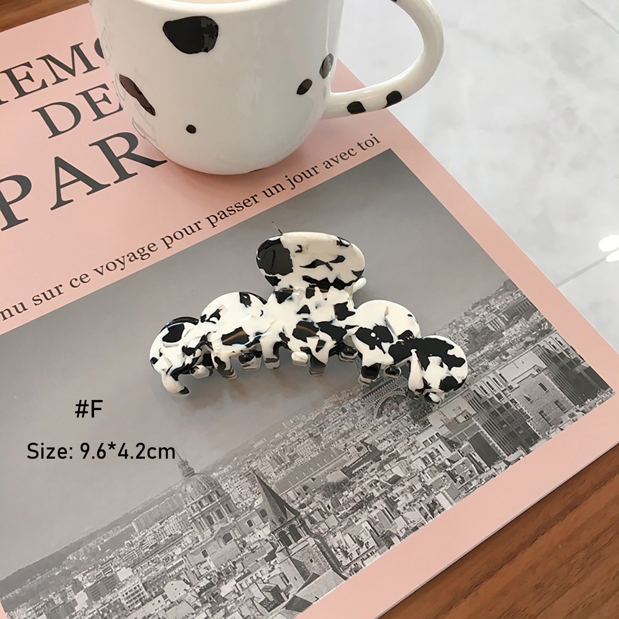 Cow Series Hair Claws for Women, Resin Hair Claw Clip, Cow Hair Clamp For Girl, Girlish Hair Clip, Hair Accessories, Girls Gift
