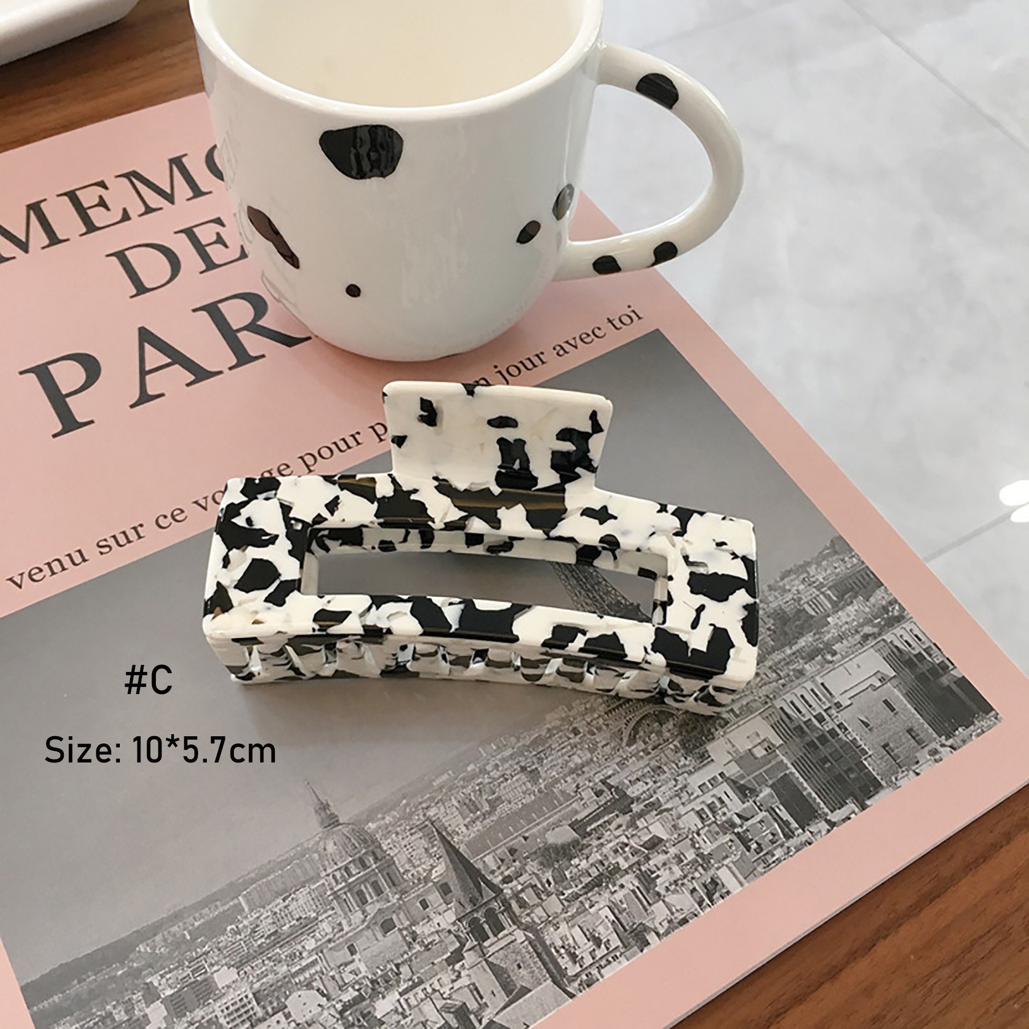 Cow Series Hair Claws for Women, Resin Hair Claw Clip, Cow Hair Clamp For Girl, Girlish Hair Clip, Hair Accessories, Girls Gift