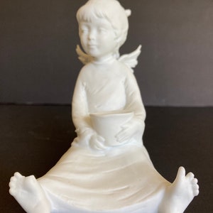 Kaiser W Germany - Standing Angel W/Lamb