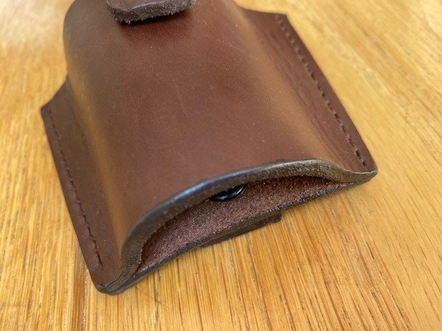 Catapult holster. Custom made in veg tanned leather slides | Etsy