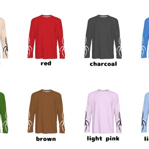 Puede incluir: Ocho camisas de manga larga en diferentes colores: natural, rojo, carb&oacute;n, azul, verde, marr&oacute;n, rosa claro y azul claro. Cada camisa tiene un dise&ntilde;o tribal en blanco y negro en las mangas.