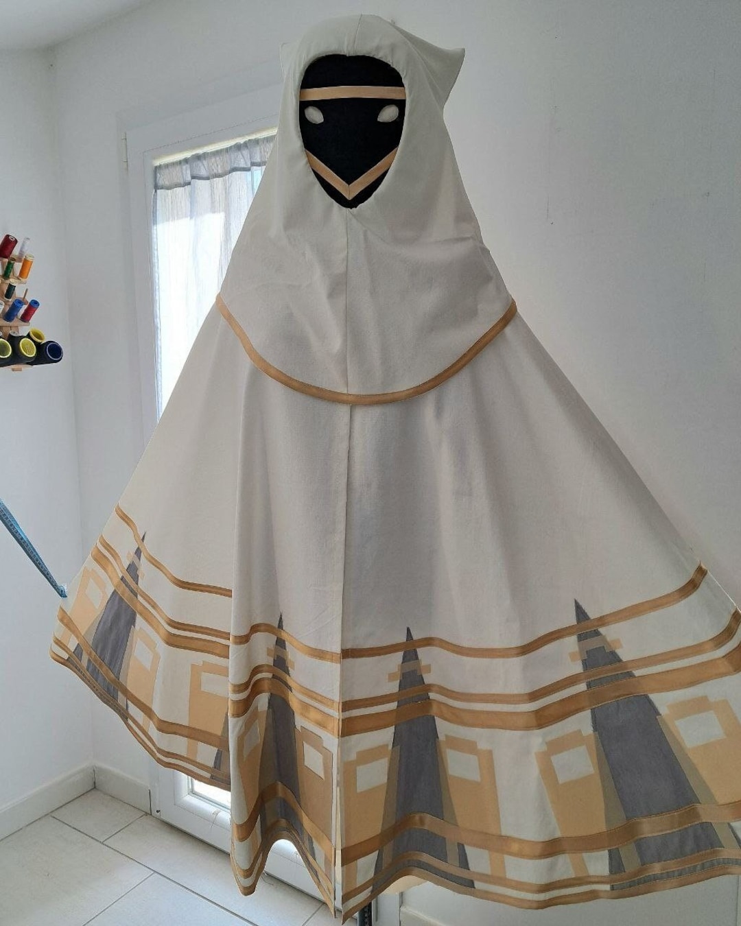 MANTO DE LA VIAJERA / TRAVELER'S CLOAK (INVASION