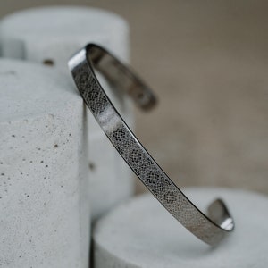 Titanium manchet armband "Tautinė Juosta"