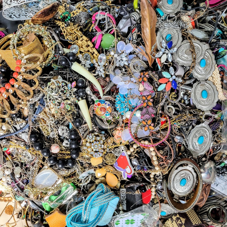 2 or 4 Pounds Nice all wearable jewelry mystery lot wearing image 8