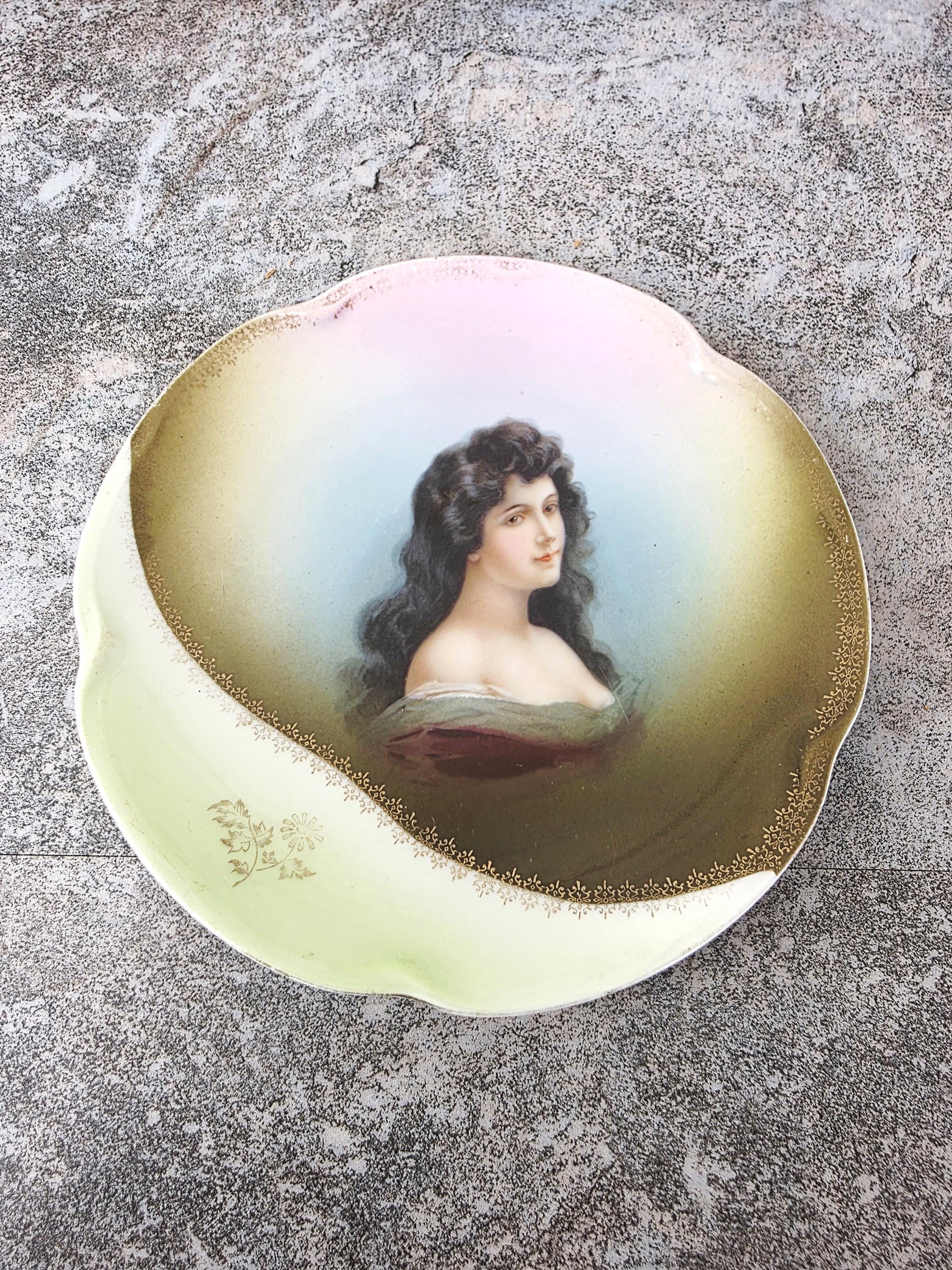 Louise Bavaria - Etsy