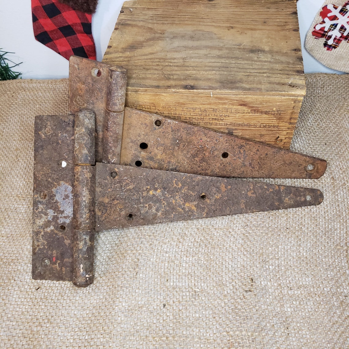 Large rusty door hinge diy rustic craft supplies rusty junk Etsy
