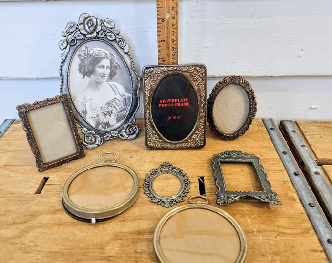 Mini Vintage Metal Picture Frame Photograph Frame Silver Plastic Ornate