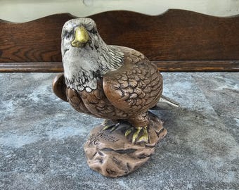 白頭ワシのミニチュア | 鳥の置物 - Etsy 日本