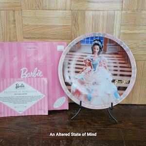 1850's Southern Belle Barbie collectible plate, Enesco, limited edition, hand numbered, Great Eras, Mattel Barbie collectibles, 8 1/4"