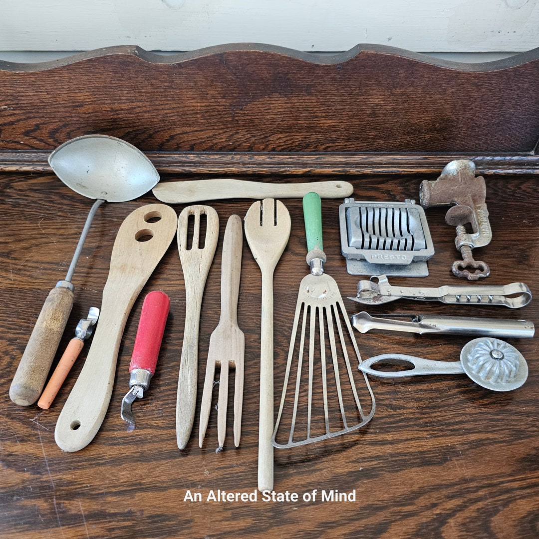 Vintage Kitchen Utensil Lot Rustic Old Fashioned Farmhouse Wood Metal Cooking Mini Grinder ...