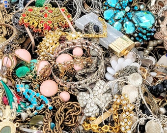 2+ Pounds JUNK jewelry lot CRAFT, NOT wearable, rhinestones mismatched earrings necklaces repair crafting mixed jewelry pieces junk drawer