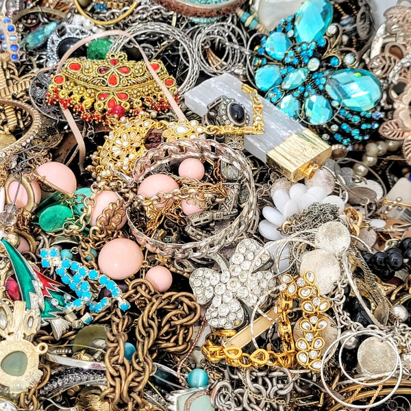 2+ Pounds JUNK jewelry lot CRAFT, NOT wearable, rhinestones mismatched earrings necklaces repair crafting mixed jewelry pieces junk drawer